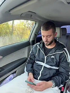 Snapshot of ElChapoGuzman95 chatting on November 2025 07:22:01 AM ElChapoGuzman95 online show from November 2025 07:22:01 AM