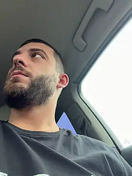 Snapshot of ElChapoGuzman95 chatting on November 2025 06:45:01 AM ElChapoGuzman95 online show from November 2025 06:45:01 AM