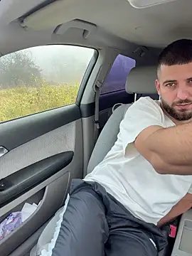 Snapshot of ElChapoGuzman95 chatting on November 2025 06:56:02 AM ElChapoGuzman95 online show from November 2025 06:56:02 AM