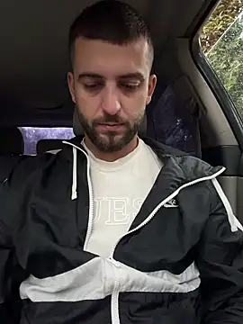 Snapshot of ElChapoGuzman95 chatting on November 2025 06:51:02 AM ElChapoGuzman95 online show from November 2025 06:51:02 AM