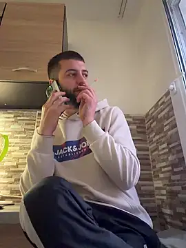 Snapshot of ElChapoGuzman95 chatting on November 2025 05:41:01 AM ElChapoGuzman95 online show from November 2025 05:41:01 AM