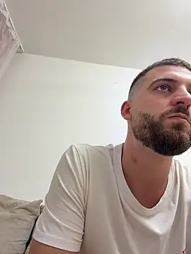 Snapshot of ElChapoGuzman95 chatting on November 2025 07:16:02 PM ElChapoGuzman95 online show from November 2025 07:16:02 PM