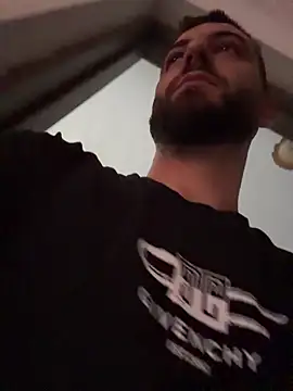 Snapshot of ElChapoGuzman95 chatting on January 2026 07:02:02 AM ElChapoGuzman95 online show from January 2026 07:02:02 AM