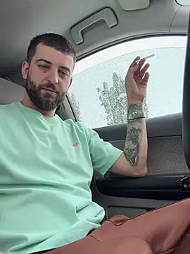 Snapshot of ElChapoGuzman95 chatting on January 2026 07:23:01 AM ElChapoGuzman95 online show from January 2026 07:23:01 AM