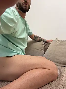 Snapshot of ElChapoGuzman95 chatting on February 2026 08:46:02 PM ElChapoGuzman95 online show from February 2026 08:46:02 PM