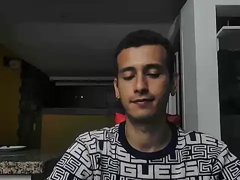 talktome4 online show from March 2026 03:52:01 AM