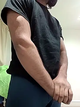 addu24 online show from February 2025 09:38:02 PM