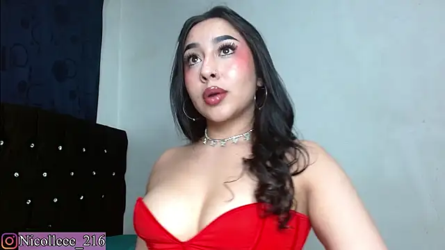 Snapshot of Ni_colle chatting on October 2025 06:18:02 PM Ni colle online show from October 2025 06:18:02 PM