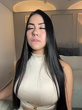 Snapshot of Miss_blue69 chatting on February 2025 01:57:01 AM Miss blue69 online show from February 2025 01:57:01 AM