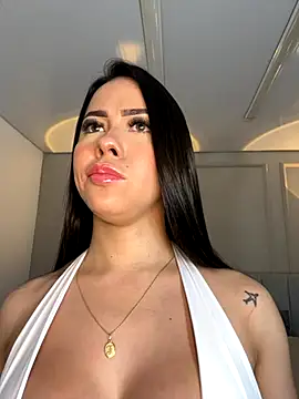 Snapshot of Miss_blue69 chatting on November 2025 01:38:01 AM Miss blue69 online show from November 2025 01:38:01 AM