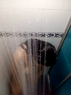 Snapshot of Dione__ chatting on February 2026 07:29:02 PM Dione online show from February 2026 07:29:02 PM