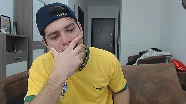 Snapshot of AndyFame chatting on February 2025 03:50:01 AM AndyFame online show from February 2025 03:50:01 AM