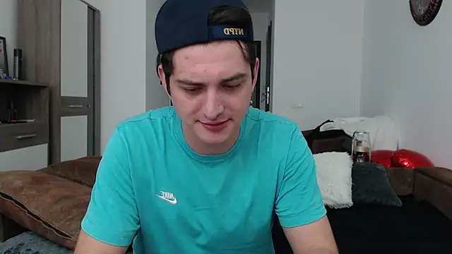 Snapshot of AndyFame chatting on February 2025 01:21:02 AM AndyFame online show from February 2025 01:21:02 AM