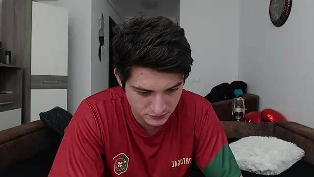 Snapshot of AndyFame chatting on February 2025 03:04:02 AM AndyFame online show from February 2025 03:04:02 AM