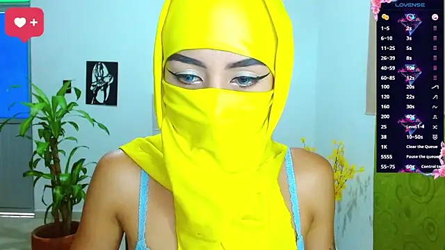 Snapshot of _alabina_ chatting on March 2025 09:37:02 PM alabina online show from March 2025 09:37:02 PM