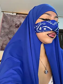 Snapshot of _alabina_ chatting on October 2025 03:18:01 PM alabina online show from October 2025 03:18:01 PM