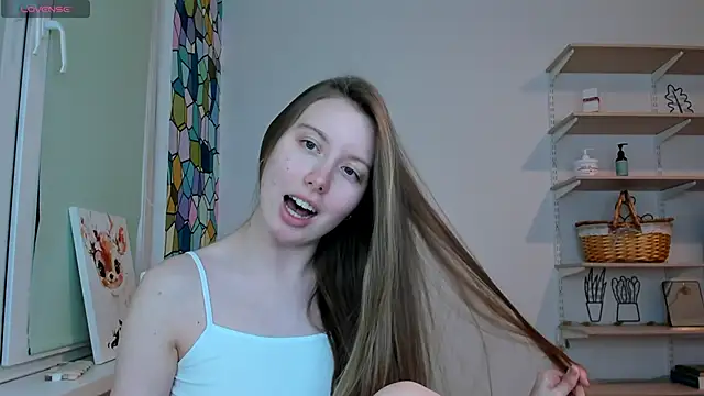 Snapshot of Peggy_Beauty chatting on October 2025 01:17:01 AM Peggy Beauty online show from October 2025 01:17:01 AM