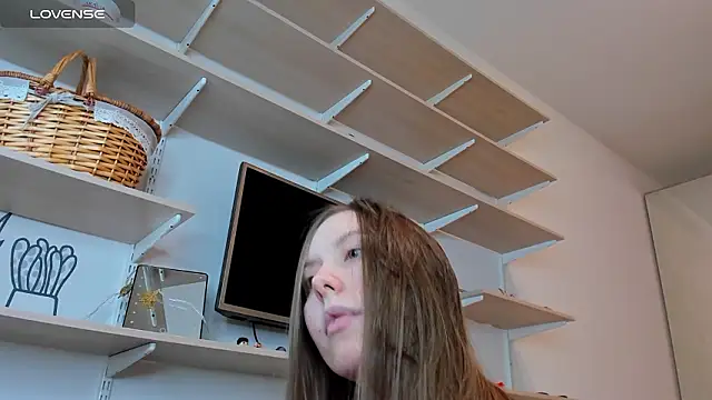 Peggy Beauty online show from February 2026 05:44:02 PM