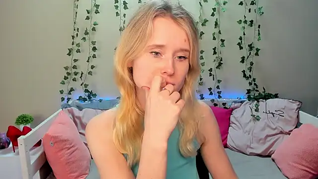  adel brooks  online show from January 2025 06:32:02 PM