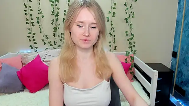  adel brooks  online show from March 2025 06:50:02 PM