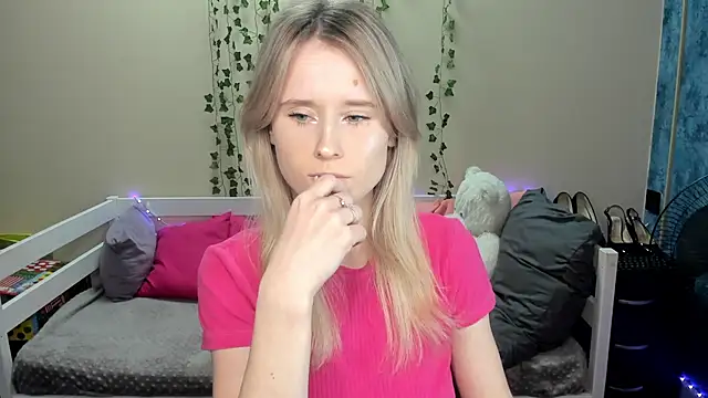  adel brooks  online show from September 2025 06:30:01 PM