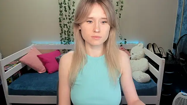  adel brooks  online show from October 2025 06:38:02 PM