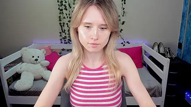  adel brooks  online show from October 2025 06:29:02 PM