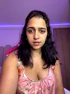 Alicia Ruiz online show from January 2026 05:37:01 PM