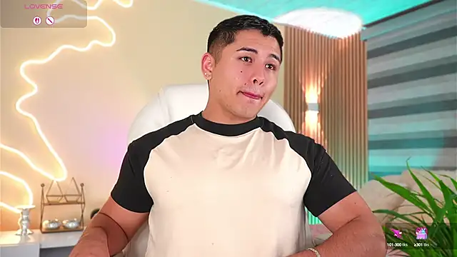 MatiasKorn online show from October 2025 05:49:02 AM