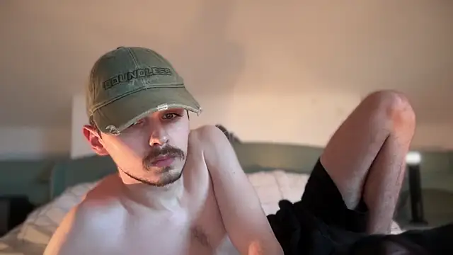 naked psy online show from January 2025 02:41:01 PM