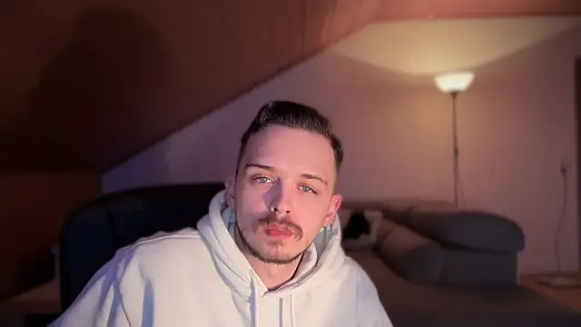 naked psy online show from February 2025 02:06:02 AM