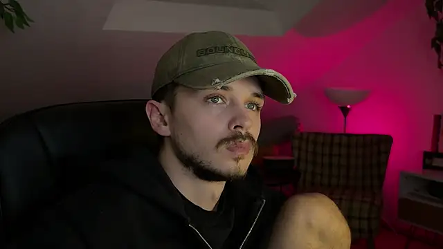 naked psy online show from January 2026 12:48:02 AM