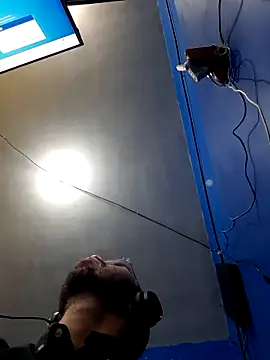 Snapshot of ElmaCannon chatting on November 2025 06:34:02 AM ElmaCannon online show from November 2025 06:34:02 AM