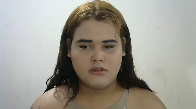 Snapshot of antonellasex1998 chatting on December 2024 03:35:01 AM antonellasex1998 online show from December 2024 03:35:01 AM