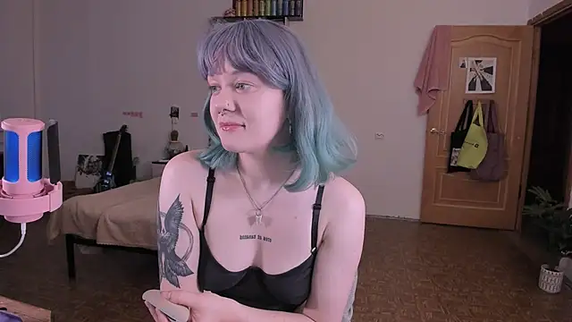 cyber whore  online show from October 2025 01:56:02 PM