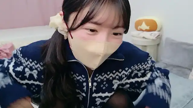 Snapshot of anchan_ chatting on December 2025 01:17:04 PM anchan online show from December 2025 01:17:04 PM