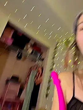 Lilmissvyx online show from February 2025 02:20:02 PM