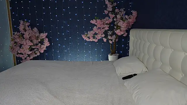 -Mirror-Girl- online show from March 2026 05:34:01 AM