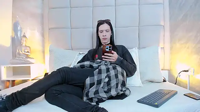 Hecatee 77 online show from October 2025 07:47:01 PM