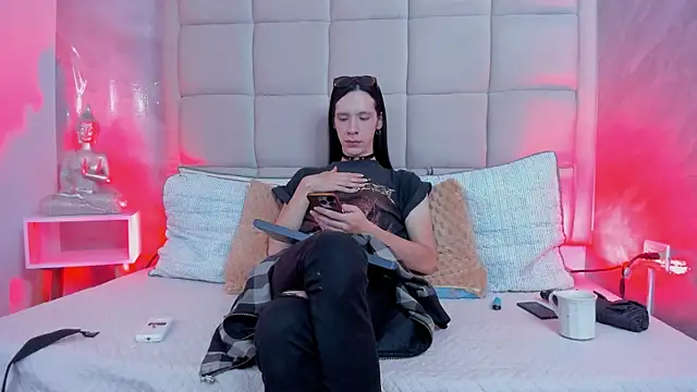 Hecatee 77 online show from November 2025 07:57:01 PM