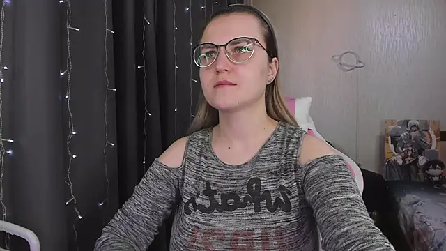 MissBrightShine online show from March 2026 12:08:01 PM