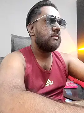 Rayansmith  online show from February 2025 05:18:02 AM