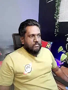 Rayansmith  online show from October 2025 09:13:01 PM