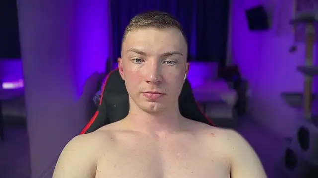 Snapshot of iron__chap chatting on February 2026 10:57:02 PM iron chap online show from February 2026 10:57:02 PM