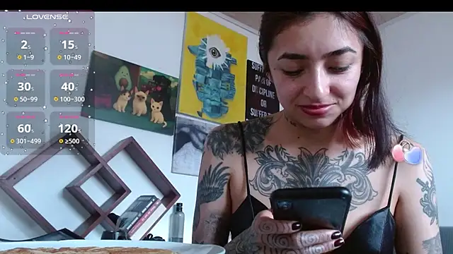 ZoeBakers  online show from February 2026 05:43:01 PM