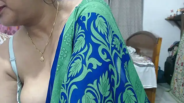 Snapshot of sexy_jaaan chatting on September 2025 06:12:02 PM sexy jaaan online show from September 2025 06:12:02 PM