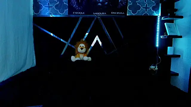 Zoe olsen online show from February 2026 03:46:02 AM