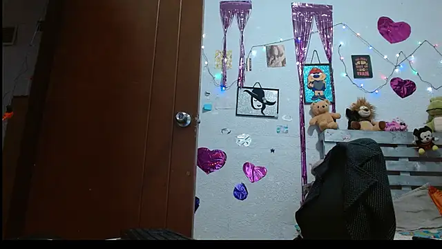 Saray extrovert  online show from December 2024 10:55:01 AM