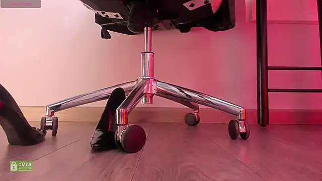 ammeliaa  online show from November 2025 06:49:02 AM