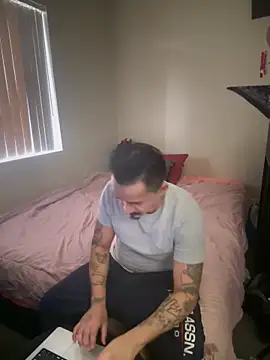 PeterGrandee online show from April 2026 05:58:01 PM